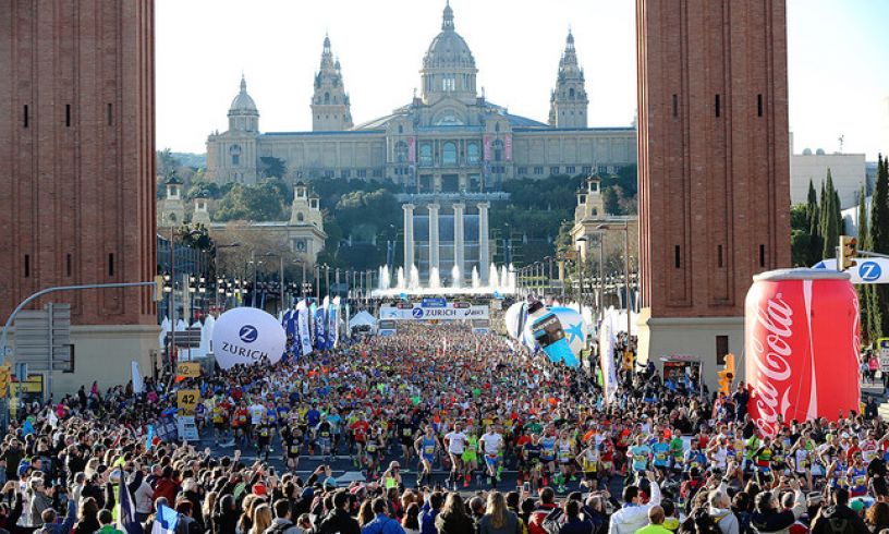 Los corredores en el Maratón de Barcelona